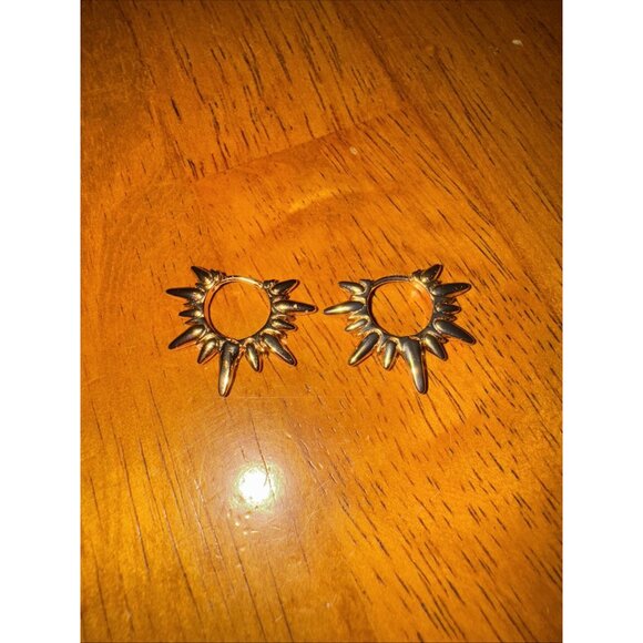 Gold Spike Huggie Hoop Earrings, 14k Gold Plated Dainty Endless Loop - Picture 3 of 3